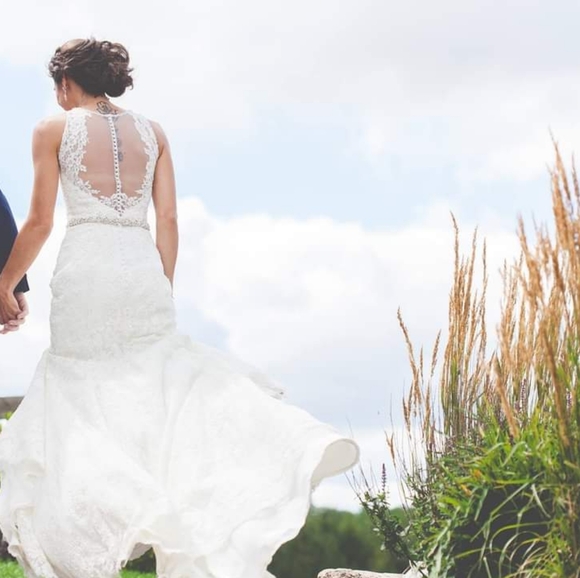 Allure Bridal C280 Wedding Dress 👰 - Picture 1 of 12